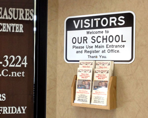 school visitor signs