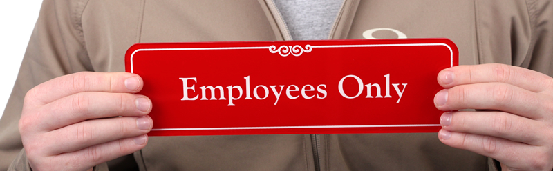 https://images.mydoorsign.com/img/lg2/S/employees-only-wall-sign-se-1616_bu.jpg